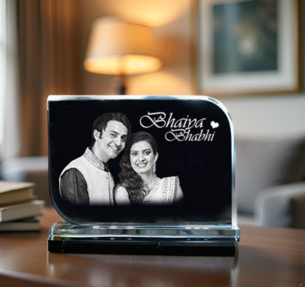 2D Half Rounded Rectangle Crystal – 12x7x1.2 cm with Laser Photo Engraving